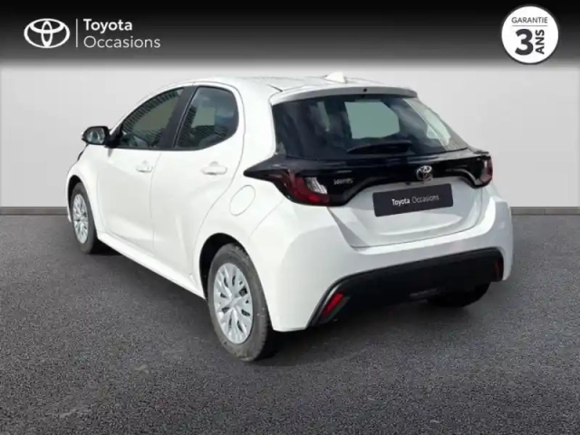 Toyota Yaris 120 vvt-i dynamic business 5p mc24 — photo 2