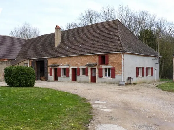 Maison 1 pièce 156 m²