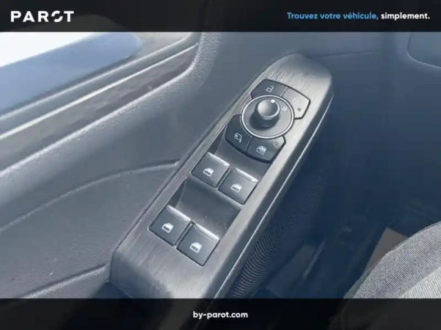 Ford Kuga 2.5 duratec 180ch hybrid flexifuel titanium powershift — photo 6
