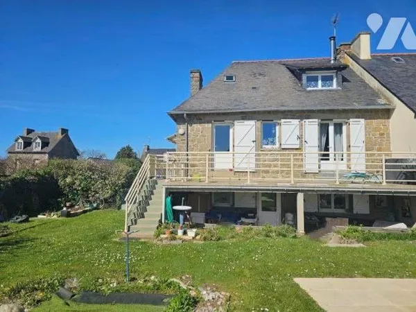 Maison 9 pièces 142 m²