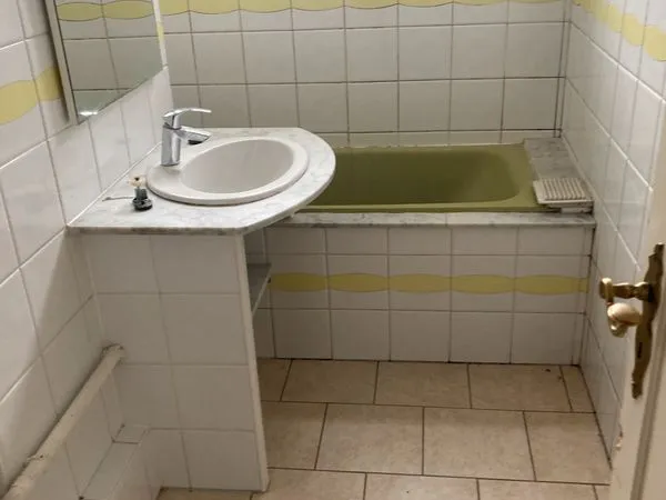 À VENDRE : Appartement environ 70m²