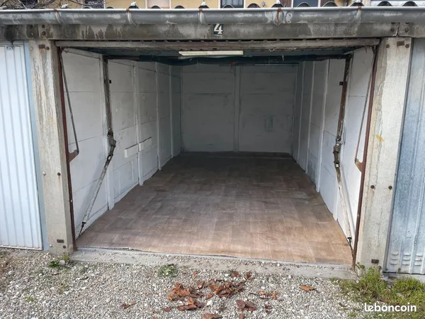 Garage Chy centre - Rue Nicolas Parent / Comte Vert - Proche gare