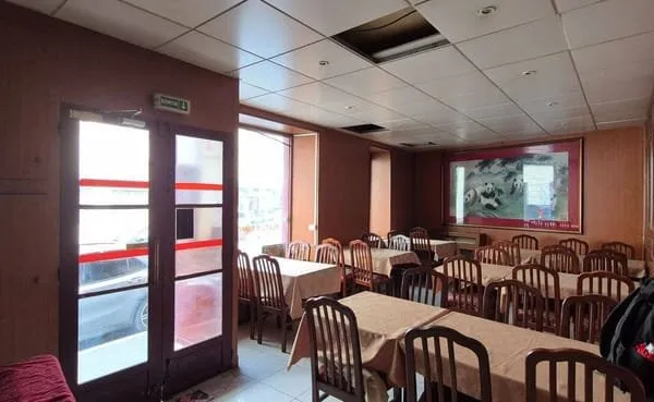 Local commercial 75 m²