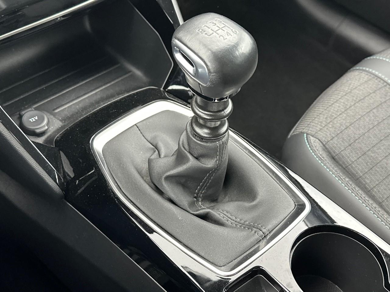 Peugeot 208 puretech 100 s&s bvm6 allure — photo 30