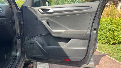Volkswagen T-Roc 1.5 TSI 150 DSG7 - Carat – 2019 – 91976 km – Essence – Boîte Automatique — photo 28