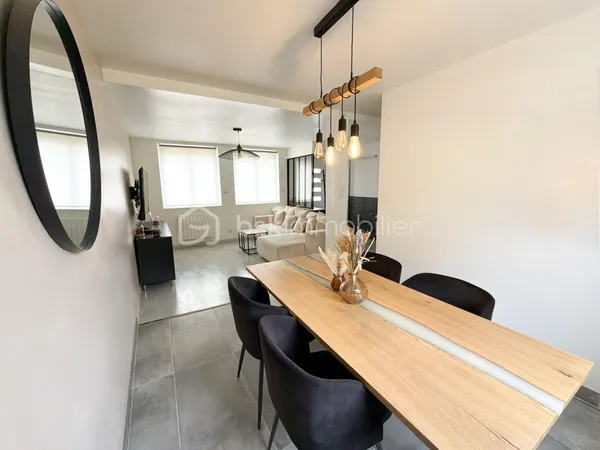 Maison 6 pièces 85 m²
