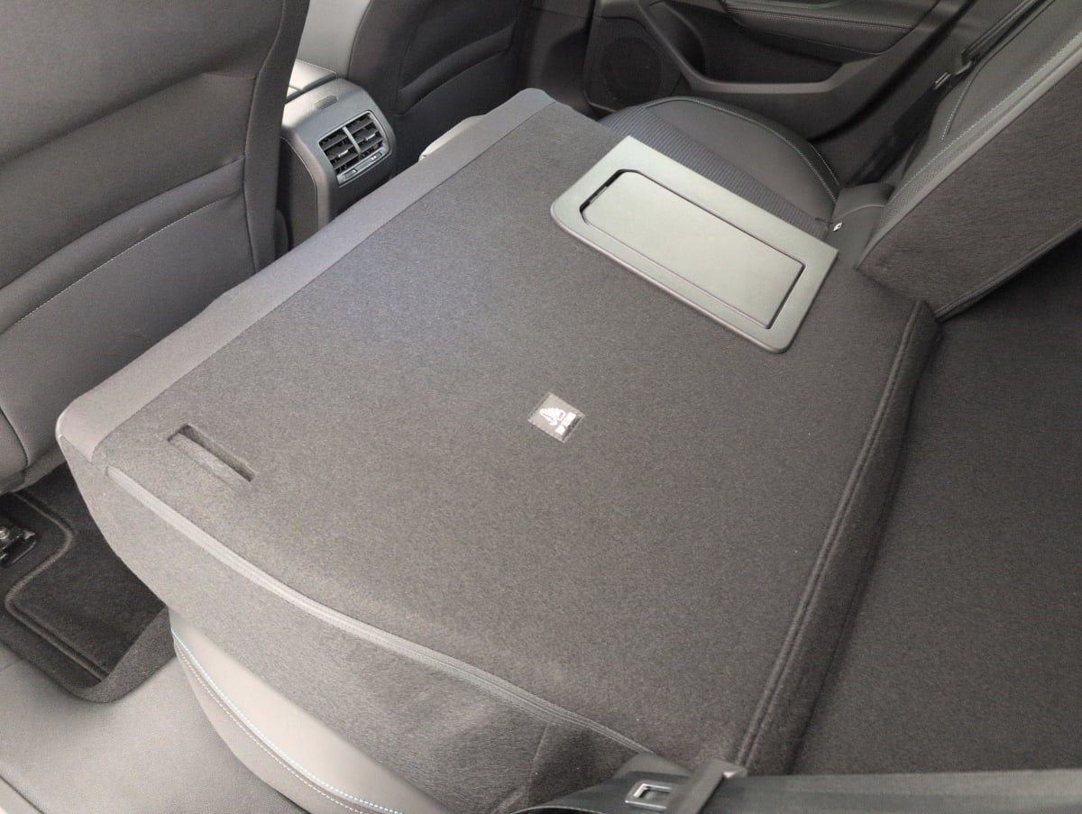 Peugeot 308 — photo 12