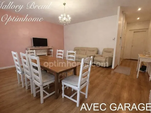 Maison 10 pièces 228 m²