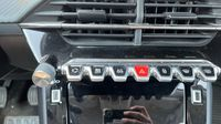 Peugeot 208 1.2 PureTech 100ch S&S Allure Pack — photo 17