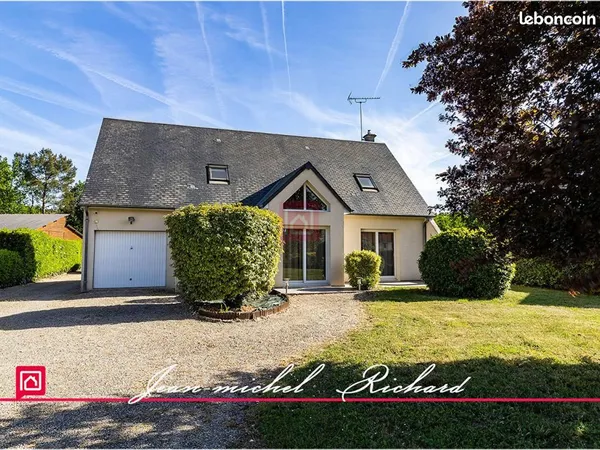 Maison 7 pièces 225 m²