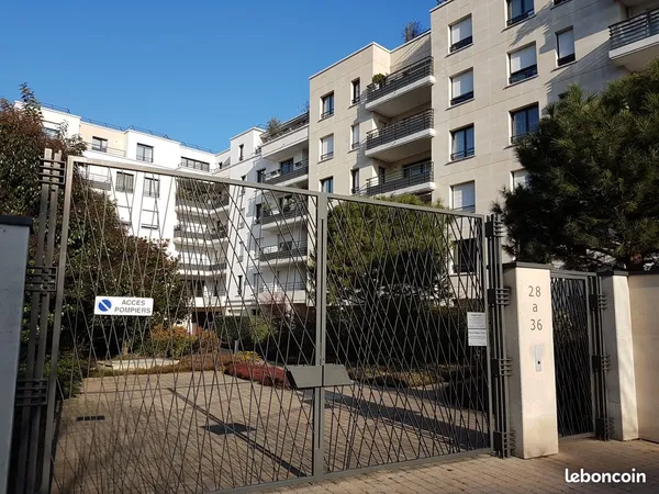 Appartement 2 p avec 1 place de parking