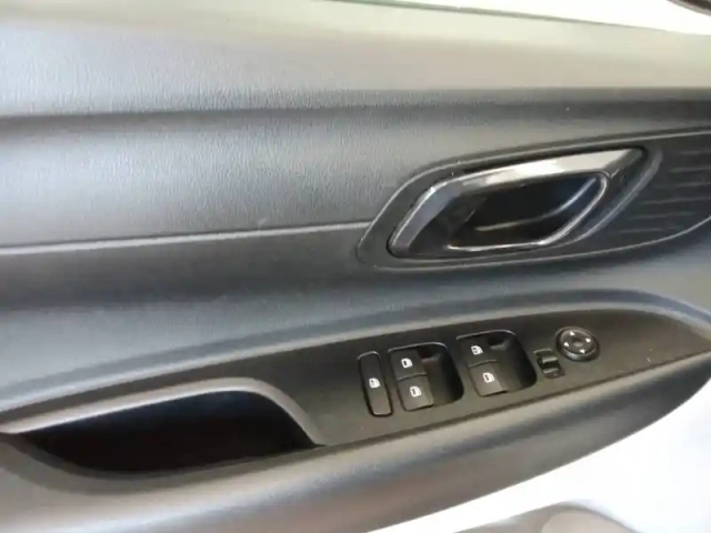 Hyundai I20 1.0 t-gdi 100 hybrid 48v — photo 53