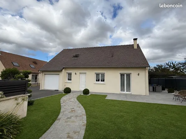 Maison familiale 116 m² - 4 chambres dont 2 au RDC - Jardin clos 605 m² - Argences