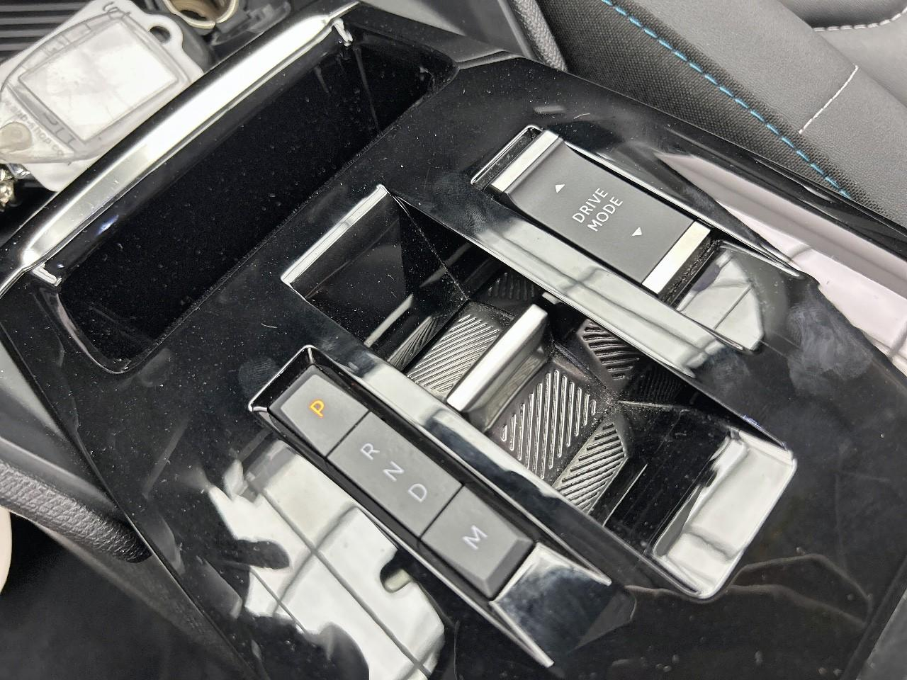 Citroën C4 puretech 130 s&s eat8 shine — photo 17