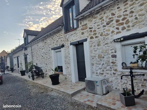 Maison de charme en pierre 133m2 a Chatenay sur seine