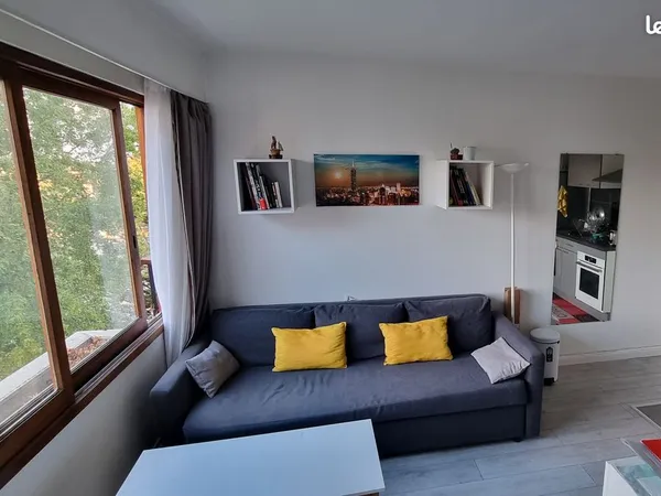 Location studio 34 m carré dans belle résidence avec piscine