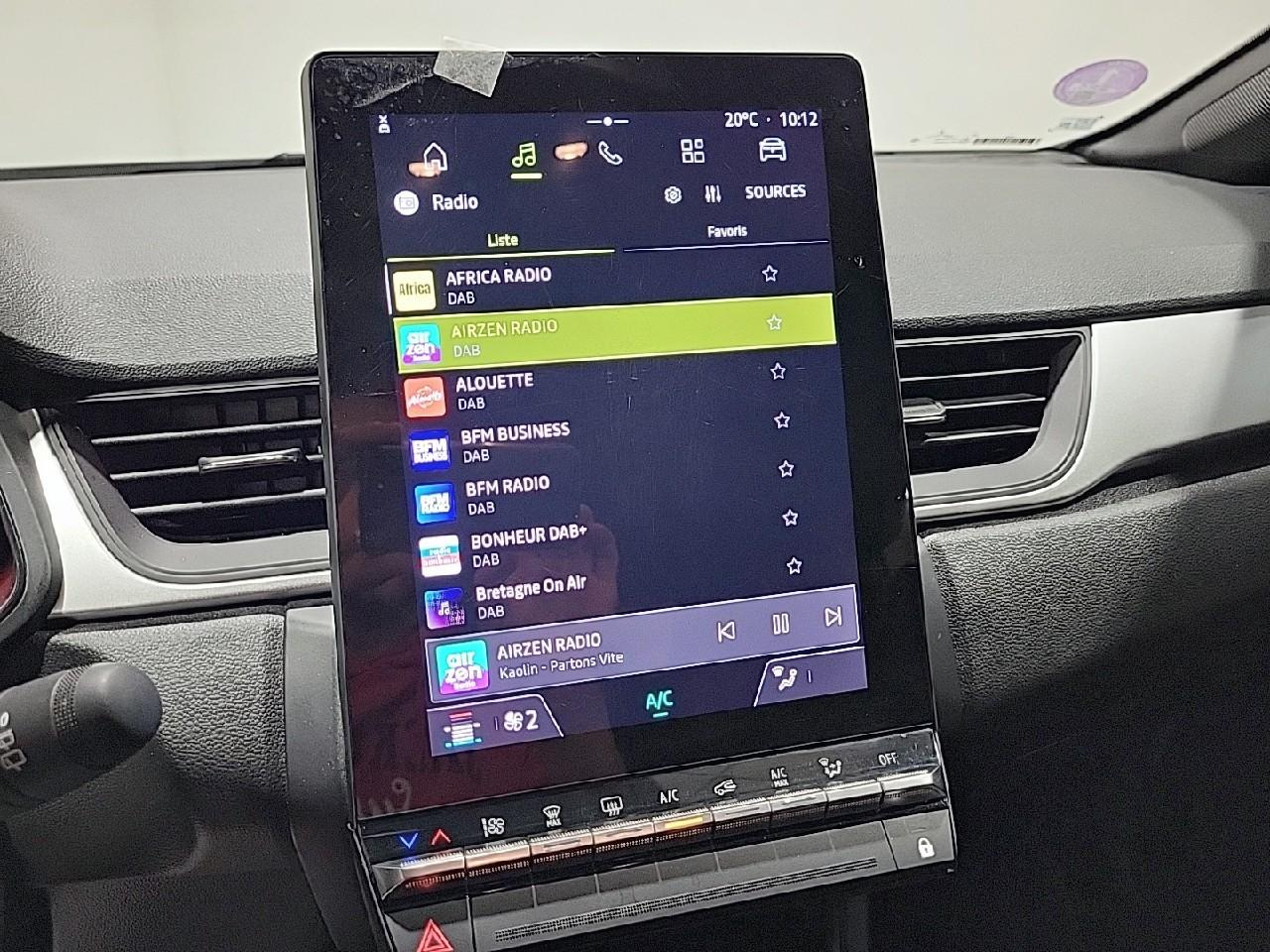 Renault Captur eco-g 100 ch evolution — photo 11