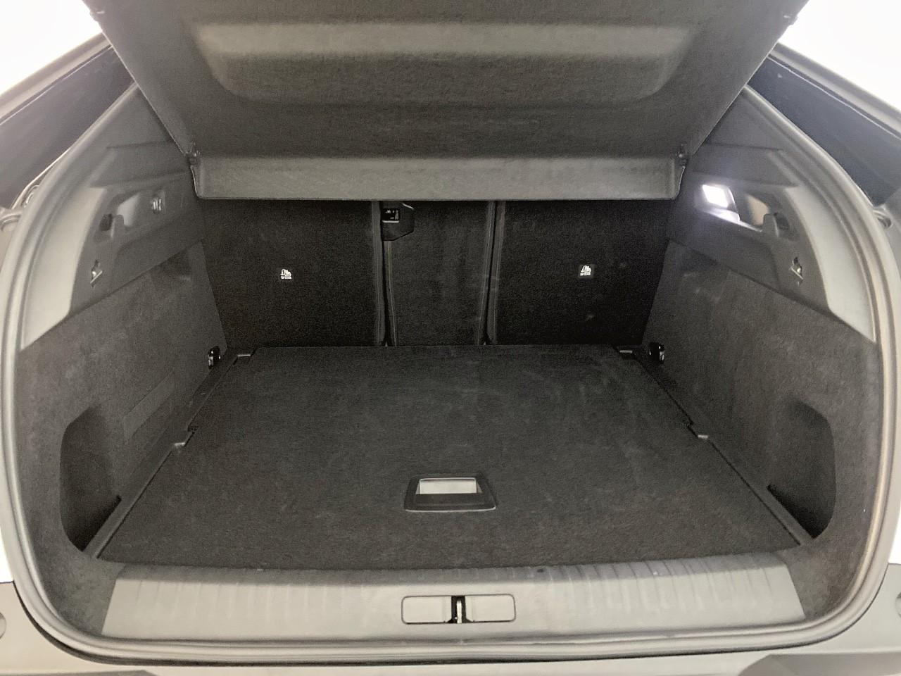 Peugeot 3008 hybrid 145 e-dcs6 gt — photo 6