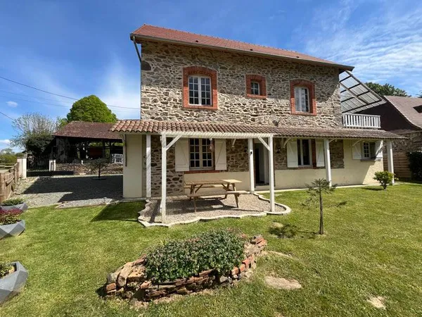 Maison en pierre 4 pièces 110 m²