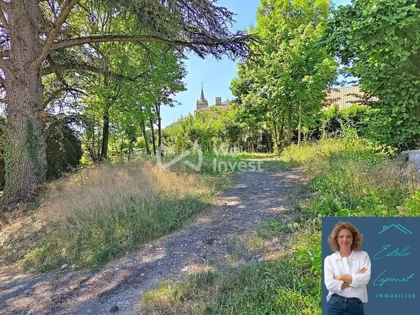 Terrain 580 m²