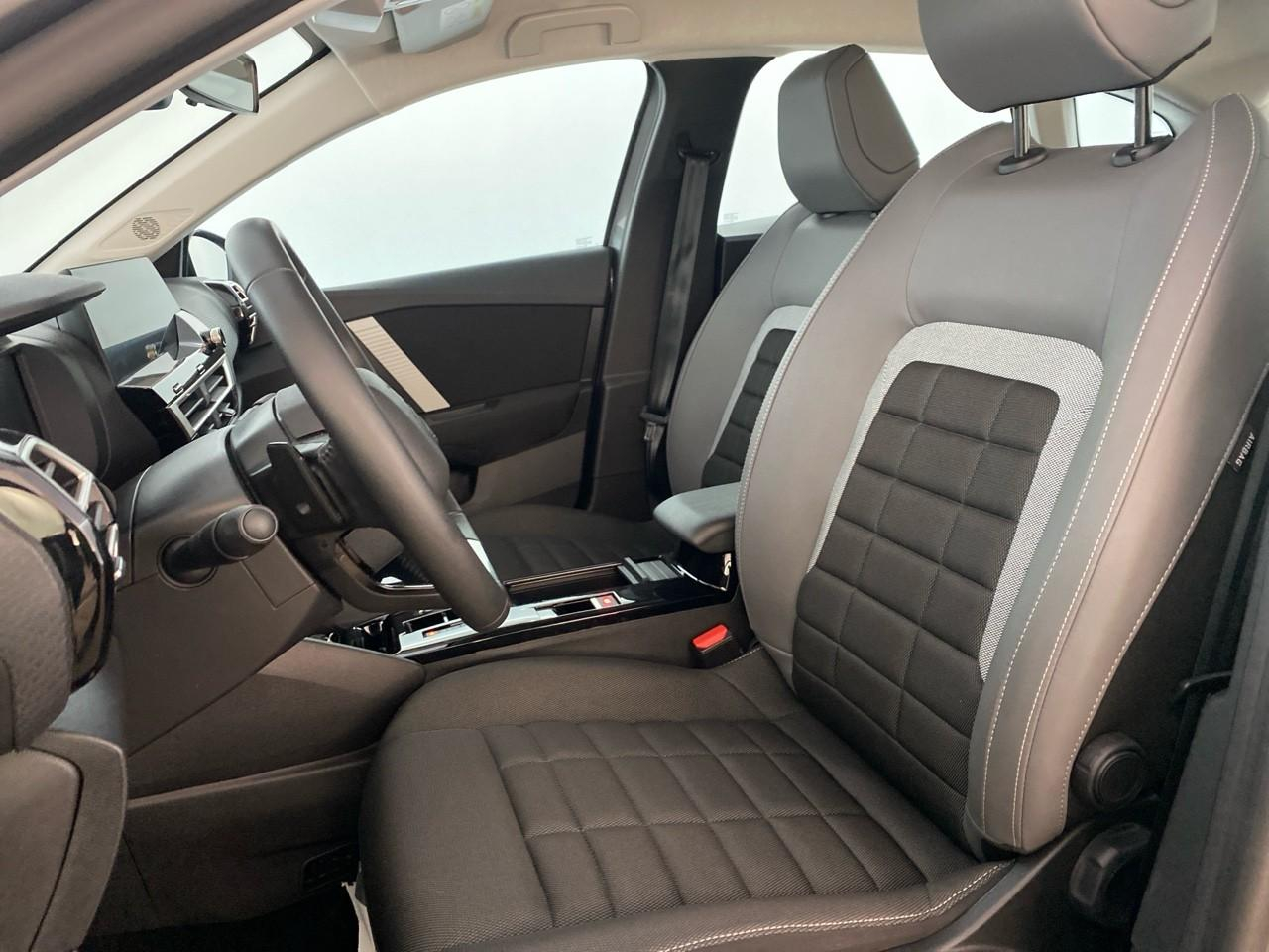 Citroën C4 hybride 136 e-dcs6 plus — photo 9