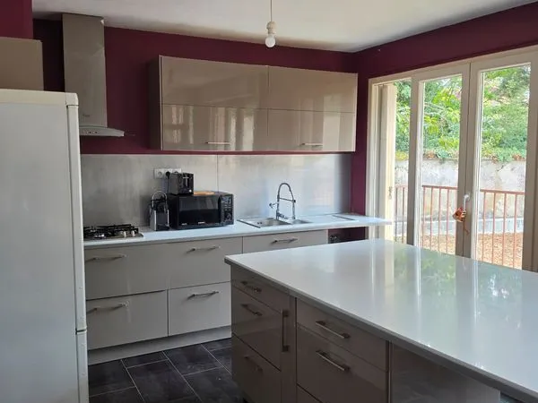 Vente appartement T2 lumineux de 50 m² avec balcon centre Auxerre