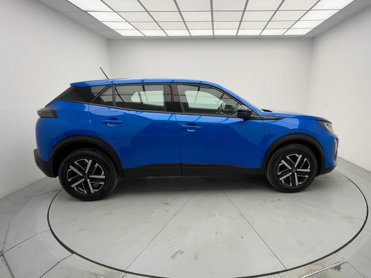 Peugeot 2008 hybrid 136 e-dcs6 style — photo 6