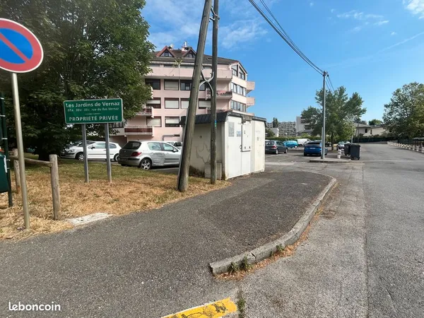 Parkings 74240 Gaillard