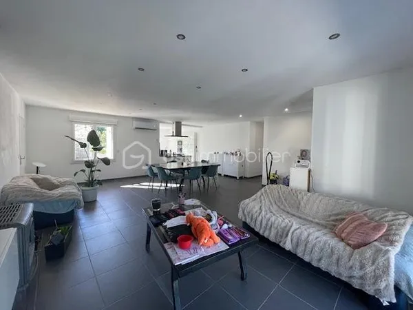 Maison 7 pièces 150 m²