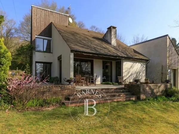 Gif sur Yvette - Maison d'architecte de 217 m² - Terrain de 2700 m² divisible