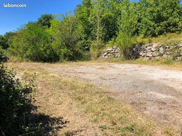 Terrain constructible