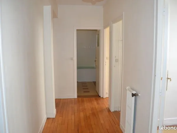 Appartement 4 pièces 77 m²