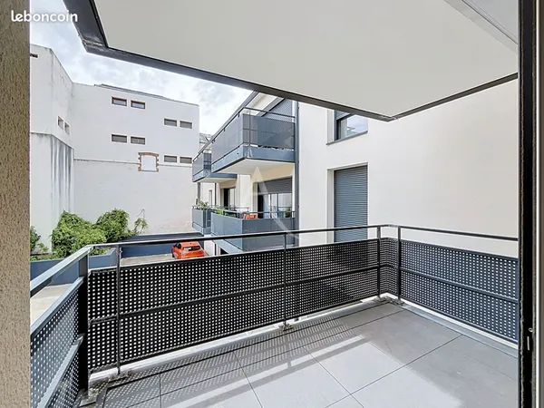 Studio 1 pièce 47 m²