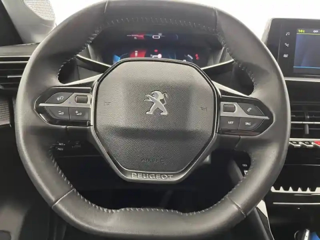 Peugeot 208 electrique 50 kwh 136ch — photo 23