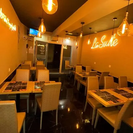 Restaurant / Fast Food