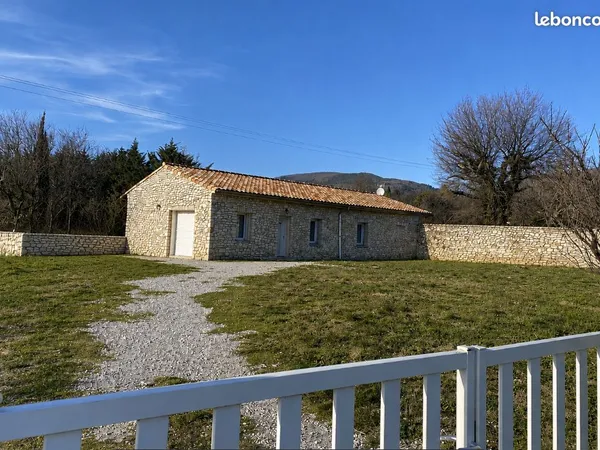 Maison centre Sauzet