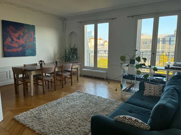 Loue chambre en colocation dans appartement - 200m²