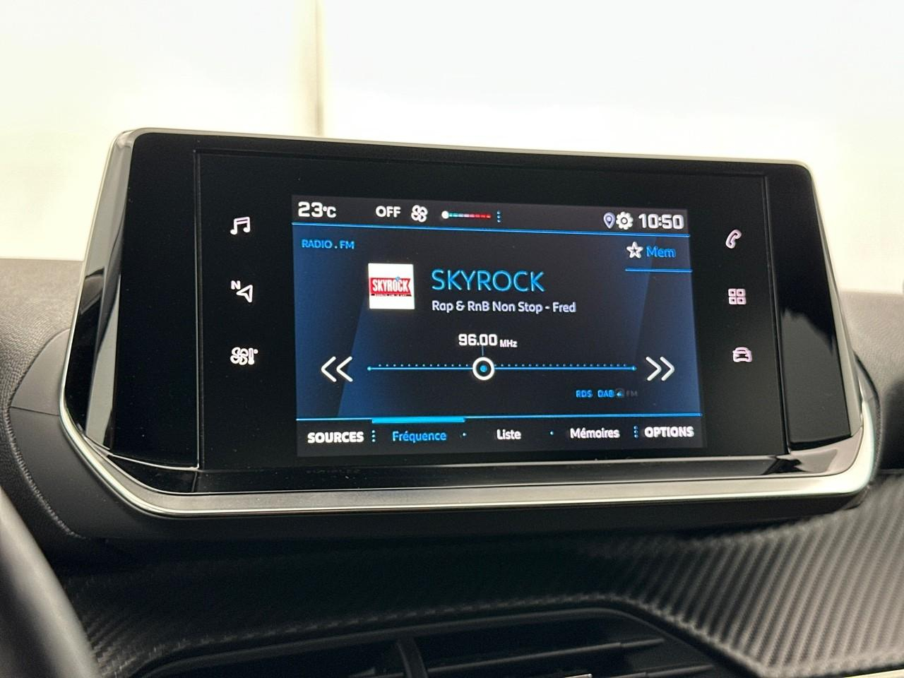 Peugeot 208 puretech 75 s&s bvm5 style — photo 22