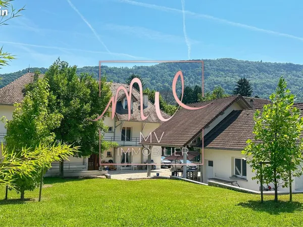 Maison 5 pièces 194 m²