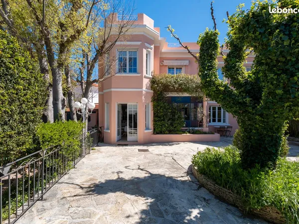 Magnifique maison dans le 12ème