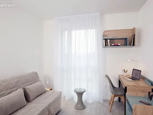 Studio 20 m2 - Centre ville proche bateau-bus