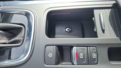 Renault Megane Estate 1.6 E-TECH 158 EDC - RS Line – 2021 – 59084 km – Hybride essence – Boîte Automatique — photo 5