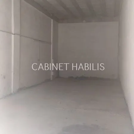 Local commercial 63 m² Ravine des Cabris