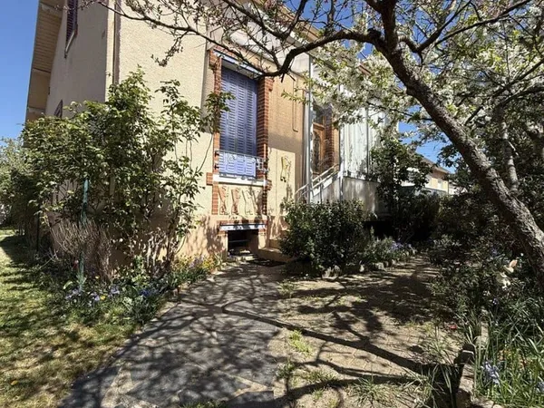 Maison de ville 9 pièces 162 m²