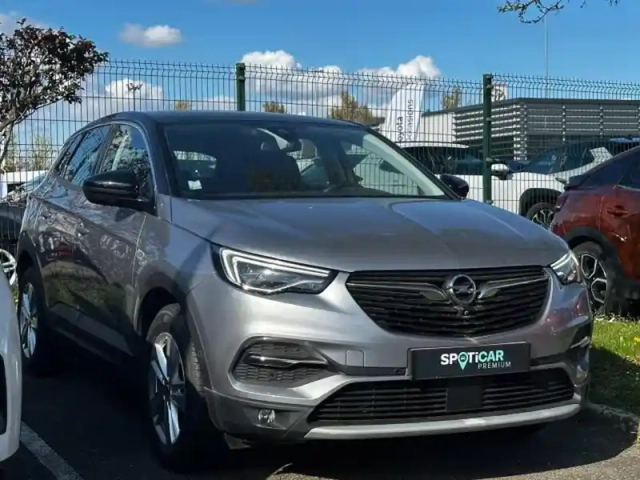 Opel Grandland X 1.2 turbo 130ch elegance business bva8 — photo 3