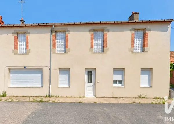 Immeuble 255 m²