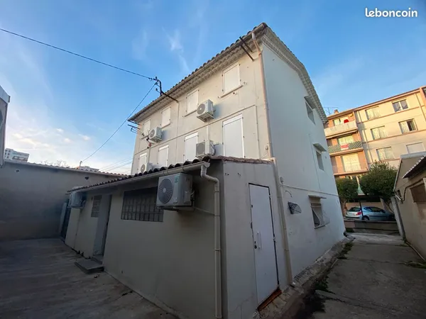 Immeuble de rapport 15 pièces 203 m²