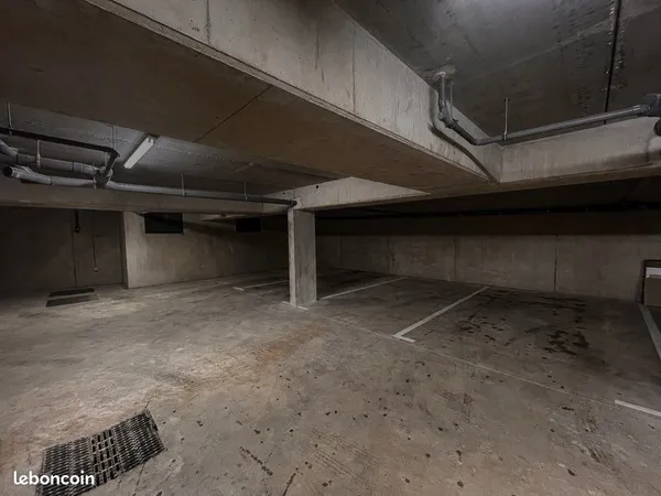 Parking couvert