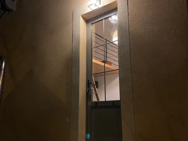 Loue Studio refait à neuf maison à Ecully, 2 min à pieds de la gare - 1 chambre, 23m², Écully (69)