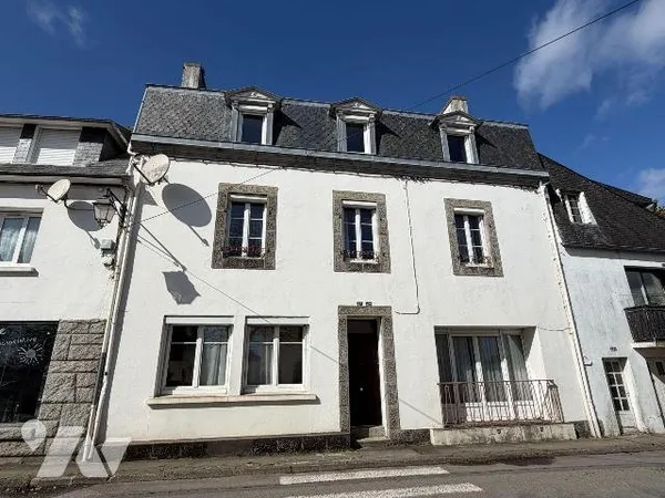 Maison 7 pièces 220 m²